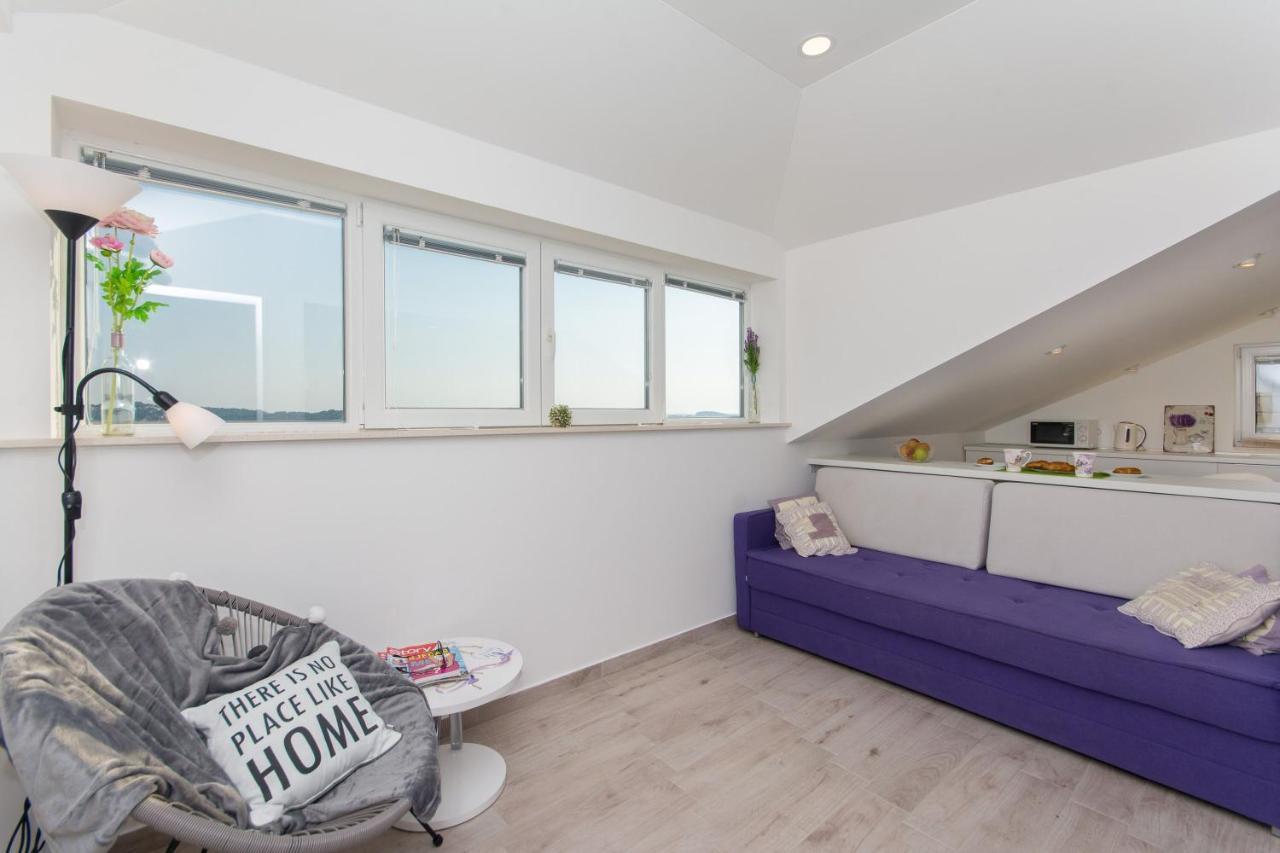 Apartment Lavender Plat Mlini Eksteriør billede