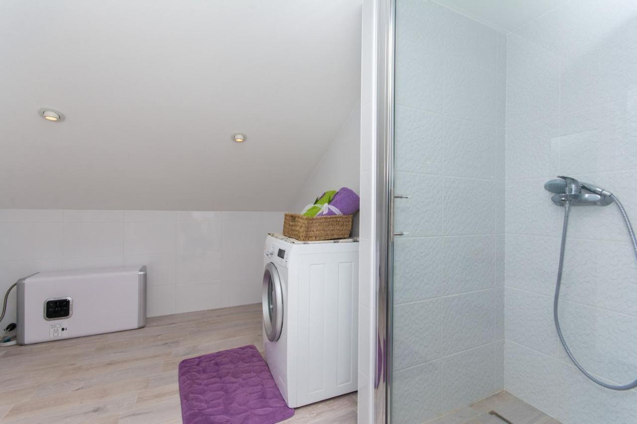 Apartment Lavender Plat Mlini Eksteriør billede